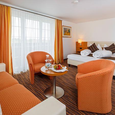 Seemoewe Swiss Quality Hotel Guttingen Bagian luar foto
